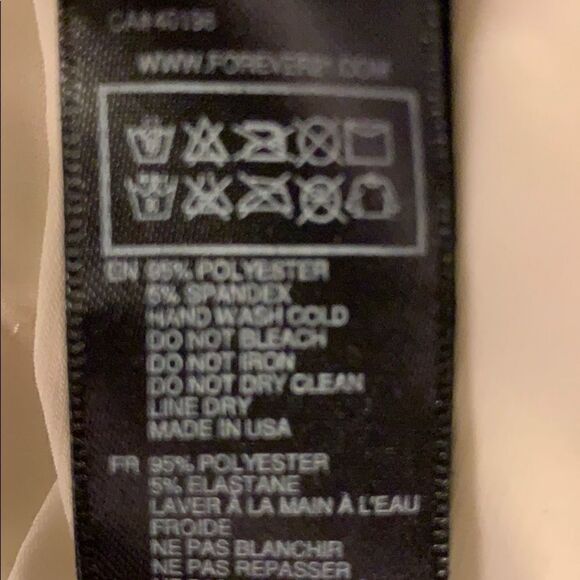 Forever 21 ruffle printed tank top- size S - Picture 5 of 5